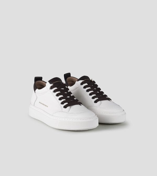 Bond Uomo In Pelle Di Capra Bianca E Dettagli In Pelle Marrone (1)