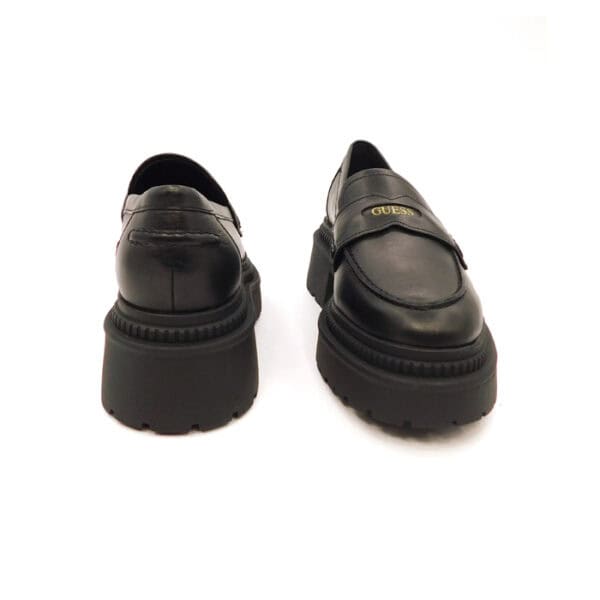 Guess Donna Mocassino Nero Fin2
