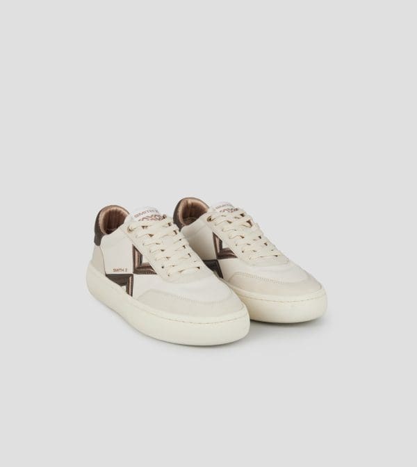 Ocean Donna In Bianco Con Logo Laterale E Tallone In Bronzo Laminato (1)